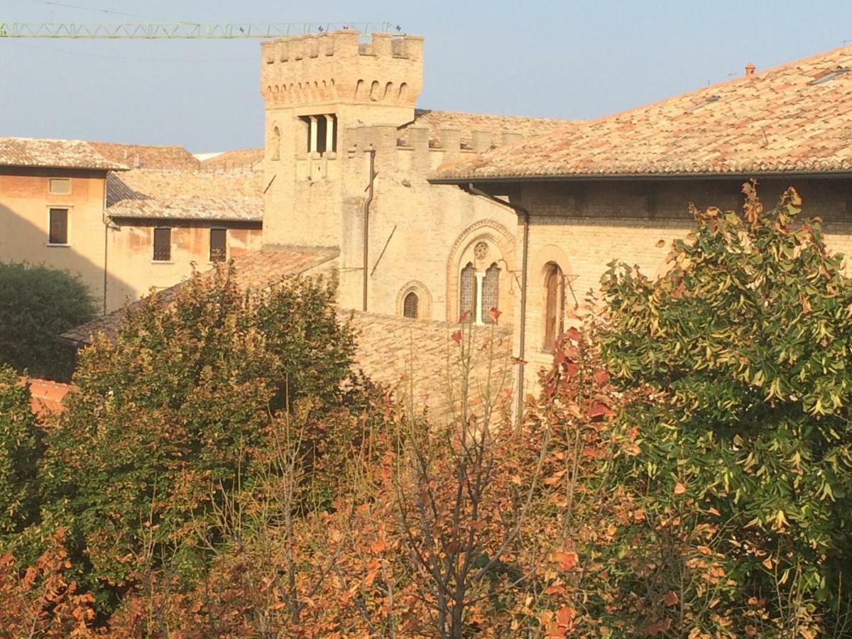 Apartamento Ca' Le Erbe Fano Exterior foto
